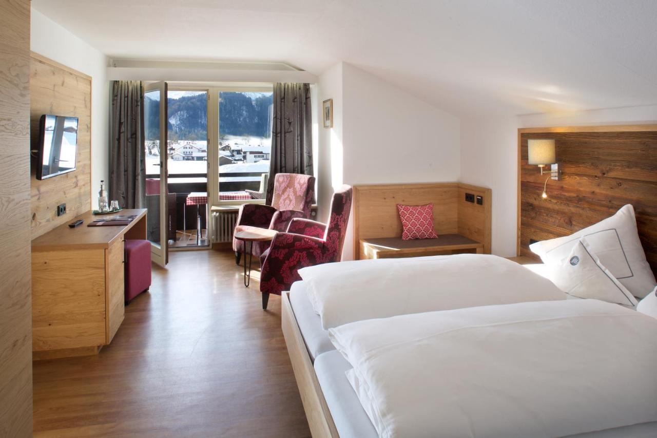 Hotel Menning ***S Oberstdorf Ngoại thất bức ảnh