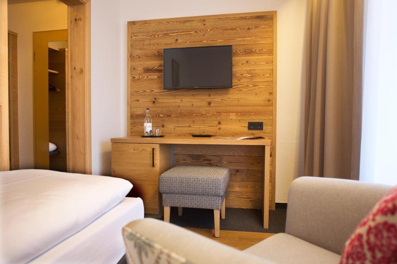 Hotel Menning ***S Oberstdorf Ngoại thất bức ảnh